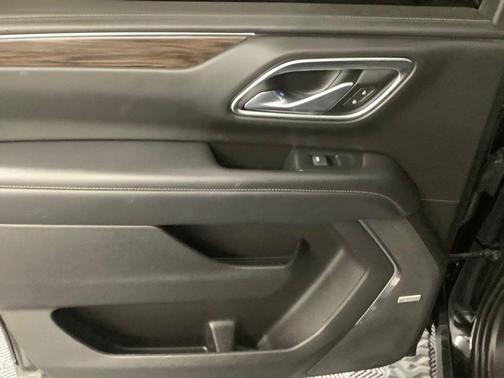 2021 Chevrolet Suburban 4WD Z71