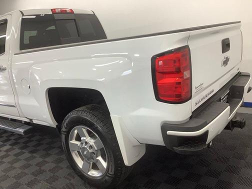 Summit White 2016 Chevrolet Silverado 2500 LTZ