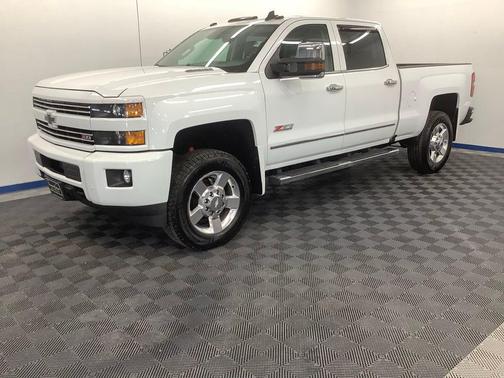 Summit White 2016 Chevrolet Silverado 2500 LTZ