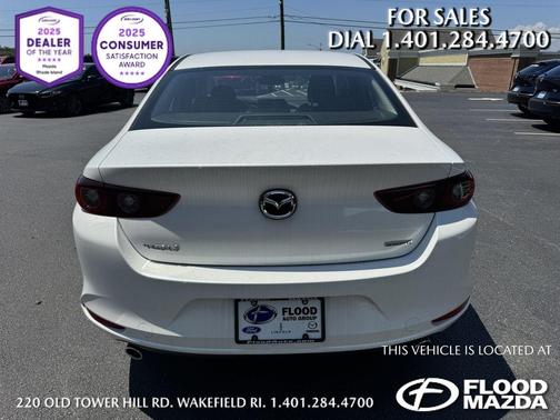 2025 Mazda Mazda3 FWD w/Preferred Package