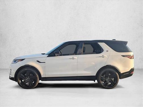 Fuji White 2025 Land Rover Discovery P360 Dynamic SE