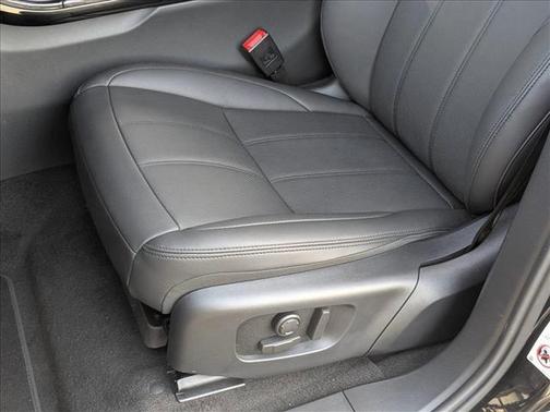 2026 Land Rover Range Rover Evoque Core S