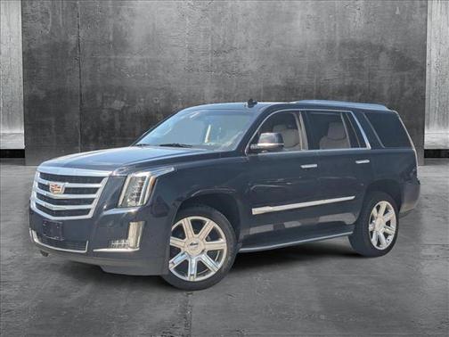 2017 Cadillac Escalade Luxury