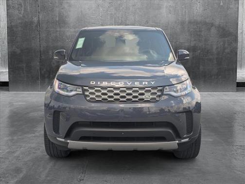 2025 Land Rover Discovery P300 S