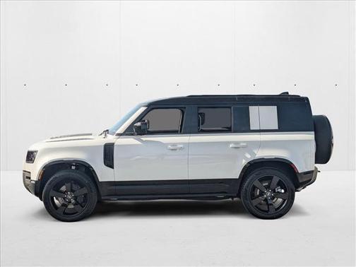 2025 Land Rover Defender 110 P400 X-Dynamic SE