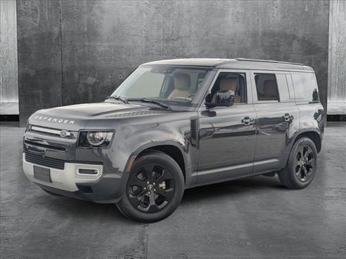 2025 Land Rover Defender 110 P300