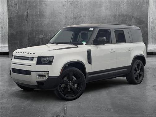 2025 Land Rover Defender 110 P400 S