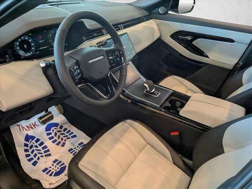 Eiger Grey Metallic 2026 Land Rover Range Rover Evoque Dynamic SE