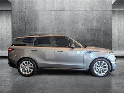 2025 Land Rover Range Rover Sport P360 S