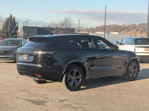 2025 Land Rover Range Rover Velar P250 SE R-Dynamic