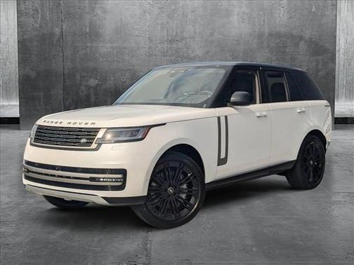 2025 Land Rover Range Rover P530 SE