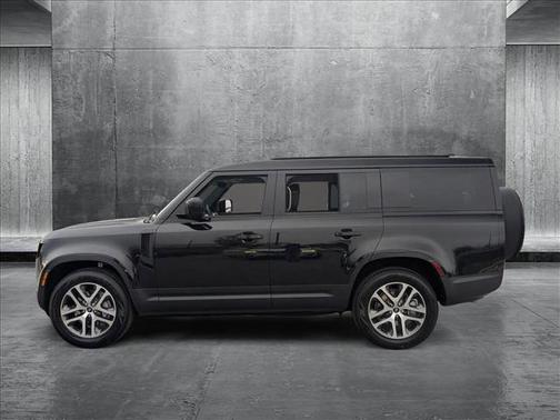 2025 Land Rover Defender 130 P400 S
