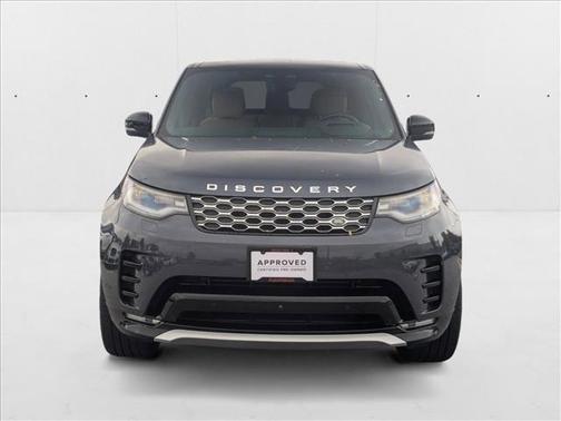 2024 Land Rover Discovery P360 Metropolitan Edition