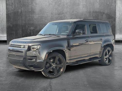 2025 Land Rover Defender 110 P400 X-Dynamic SE