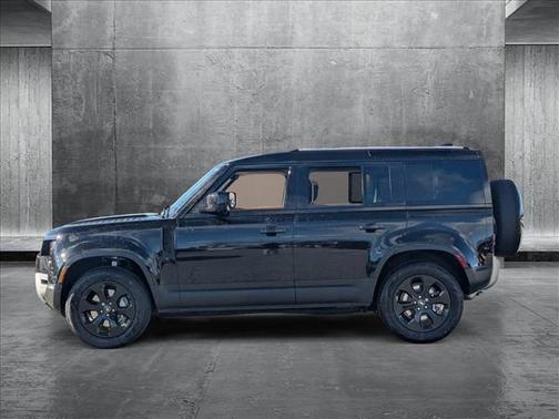 2025 Land Rover Defender 110 P400 S