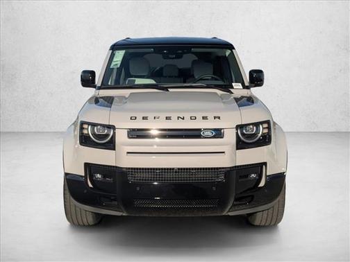 2026 Land Rover Defender P400 X-Dynamic SE