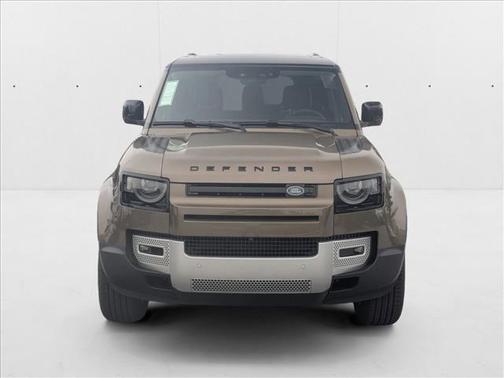 2025 Land Rover Defender 110 P300