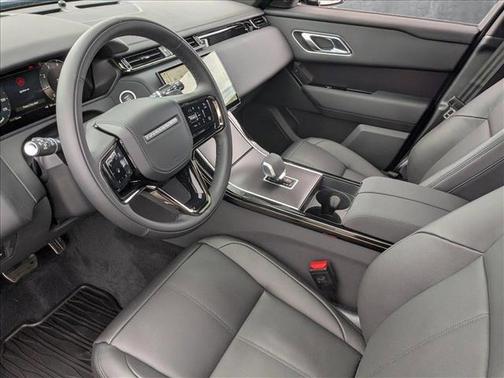 2026 Land Rover Range Rover Velar P400 Dynamic SE