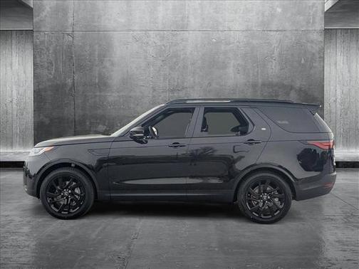 2025 Land Rover Discovery P300 S
