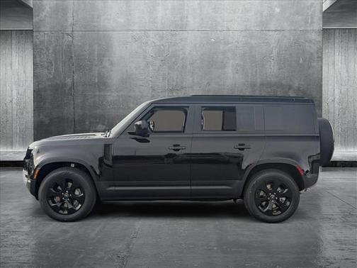 2025 Land Rover Defender 110 P400 S