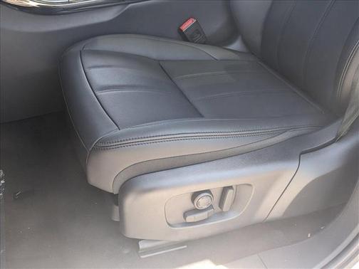 2024 Land Rover Range Rover Evoque Core S