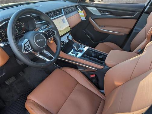 2024 Jaguar F-PACE R-Dynamic S