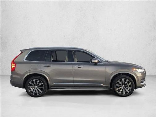 2022 Volvo XC90 T6 Inscription