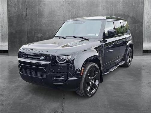 2025 Land Rover Defender 110 P400 X-Dynamic SE