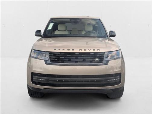 2025 Land Rover Range Rover P400 SE