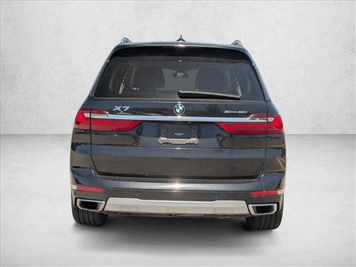 Black Sapphire Metallic 2020 BMW X7 xDrive40i
