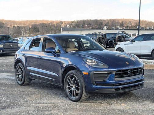 2024 Porsche Macan AWD