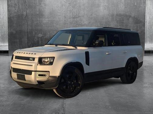 2023 Land Rover Defender 130 SE