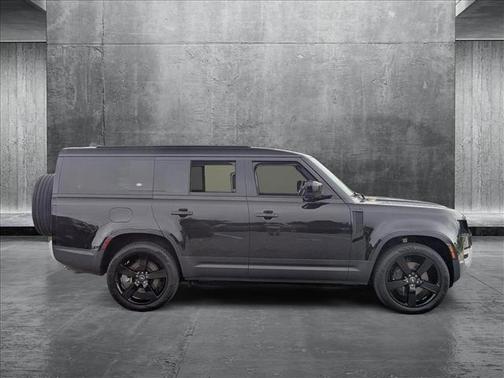 2024 Land Rover Defender 130 P400 S