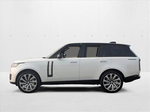 2025 Land Rover Range Rover P530 SE