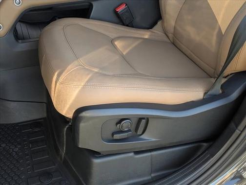 2026 Land Rover Defender S