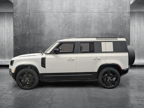 2025 Land Rover Defender 110 P400 X-Dynamic SE