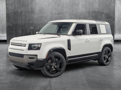 2025 Land Rover Defender 110 P400 X-Dynamic SE