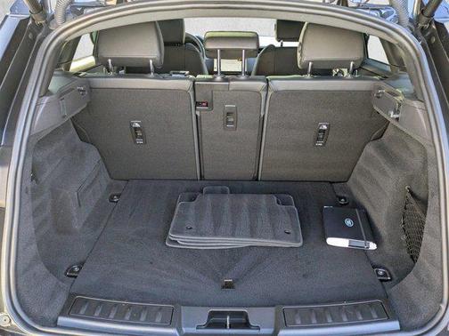 Carpathian Grey Premium Metallic 2026 Land Rover Range Rover Evoque S