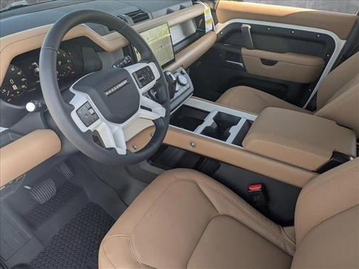 2025 Land Rover Defender 110 P300
