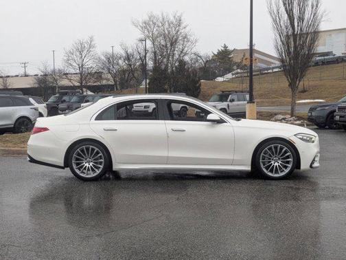 2023 Mercedes-Benz S-Class 4MATIC