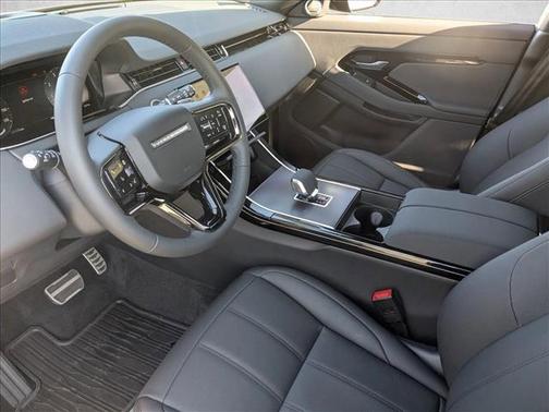 2026 Land Rover Range Rover Evoque Dynamic SE