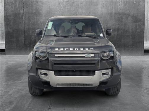 2025 Land Rover Defender 110 P400 S