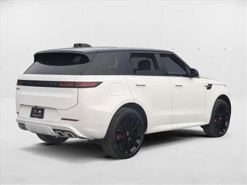2025 Land Rover Range Rover Sport SE