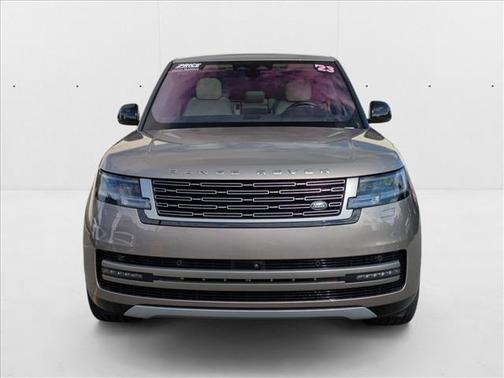 2023 Land Rover Range Rover P400 SE