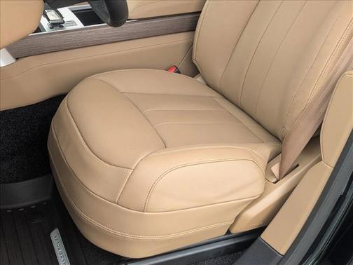 2026 Land Rover Range Rover P400 SE