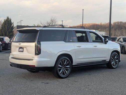 2021 Cadillac Escalade ESV Sport Platinum