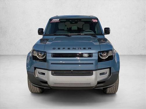 2025 Land Rover Defender 110 P300