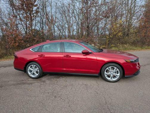 2025 Honda Accord LX 1.5T