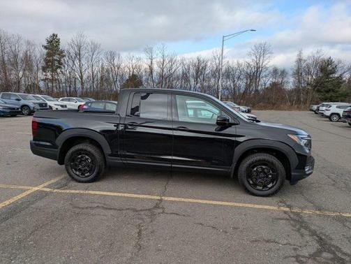 2025 Honda Ridgeline Sport