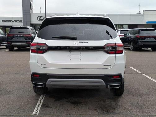 2025 Honda Pilot Touring 8-Passenger